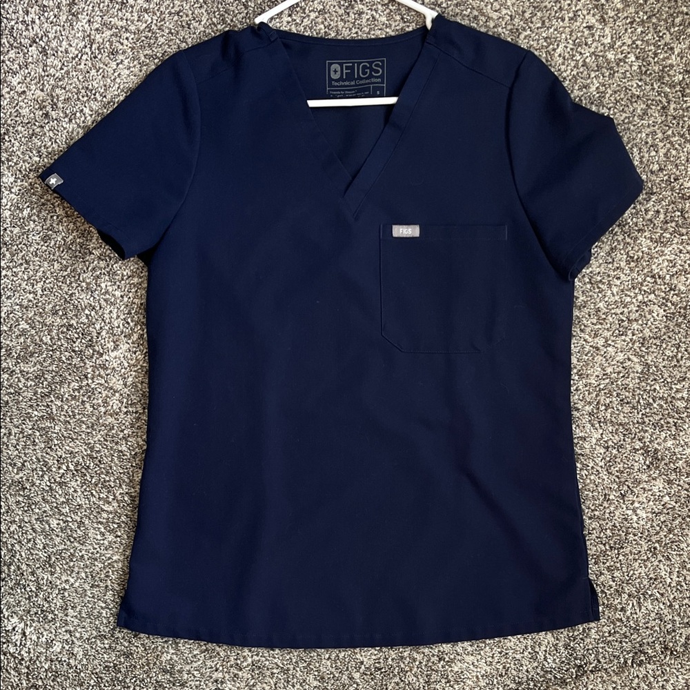 FIGS Catarina navy scrub top